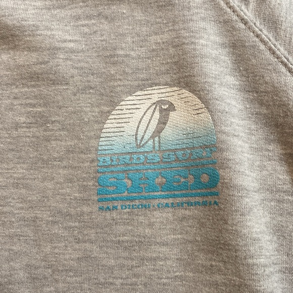 Birds Surf Shed San Diego CA long sleeve size Medium gray hoodie. {240} - Picture 4 of 12